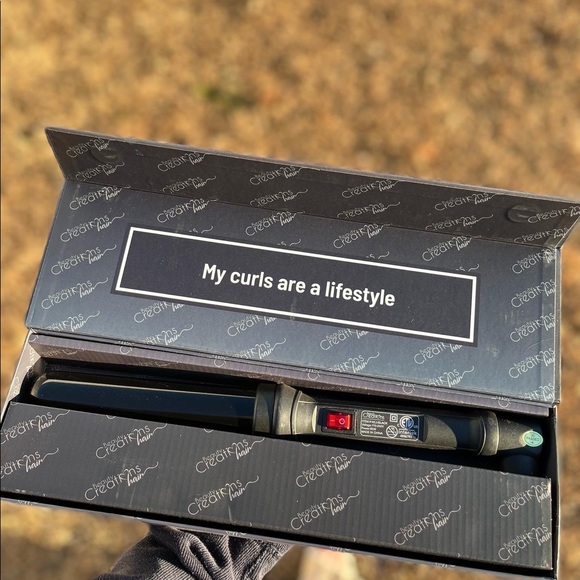 New curling wand from beauty creations - Picture 1 of 2